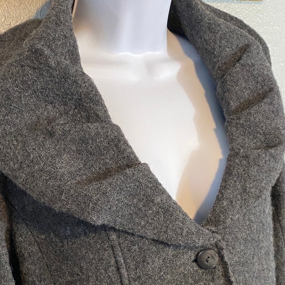 Valerie Bertinelli 100% Wool Charcoal Gray Button-Up Blazer - Picture 4 of 8